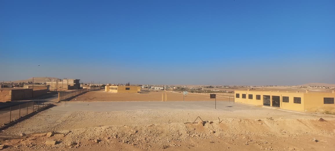 الطبيعة حول القرية